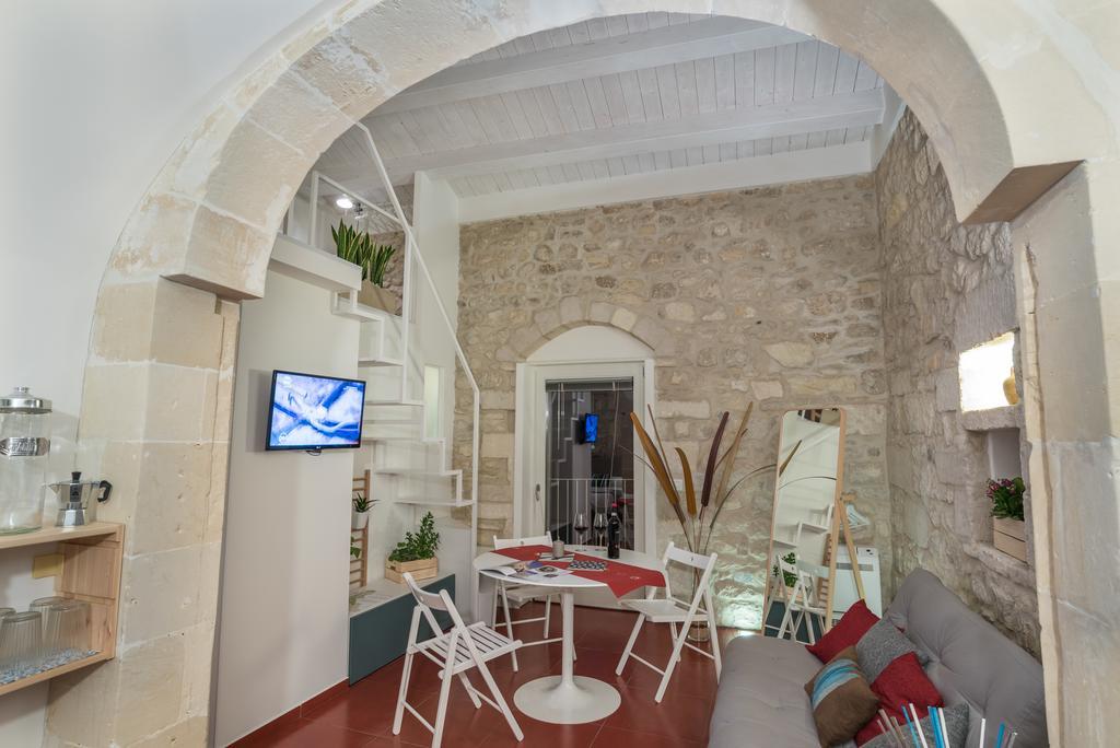 Appartement Ibla Rosso Lacca à Raguse Extérieur photo