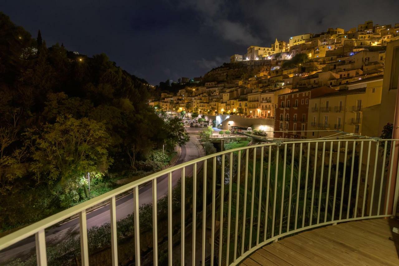 Appartement Ibla Rosso Lacca à Raguse Extérieur photo